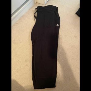 NWOT Womens Capris Active Pants.